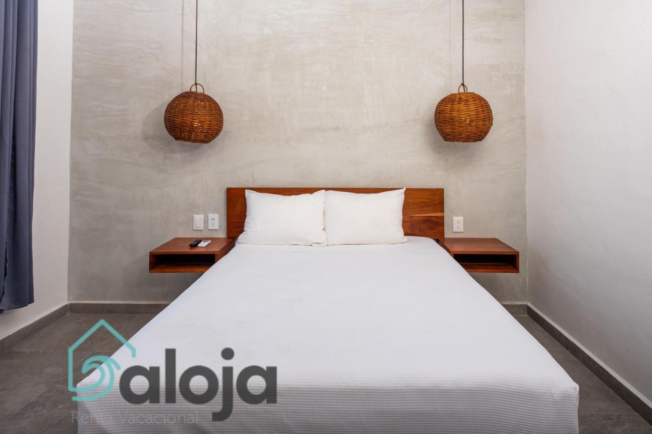 Vica Guest House Con Piscina En La Entrada De La Zona Hotelera Канкун Екстер'єр фото