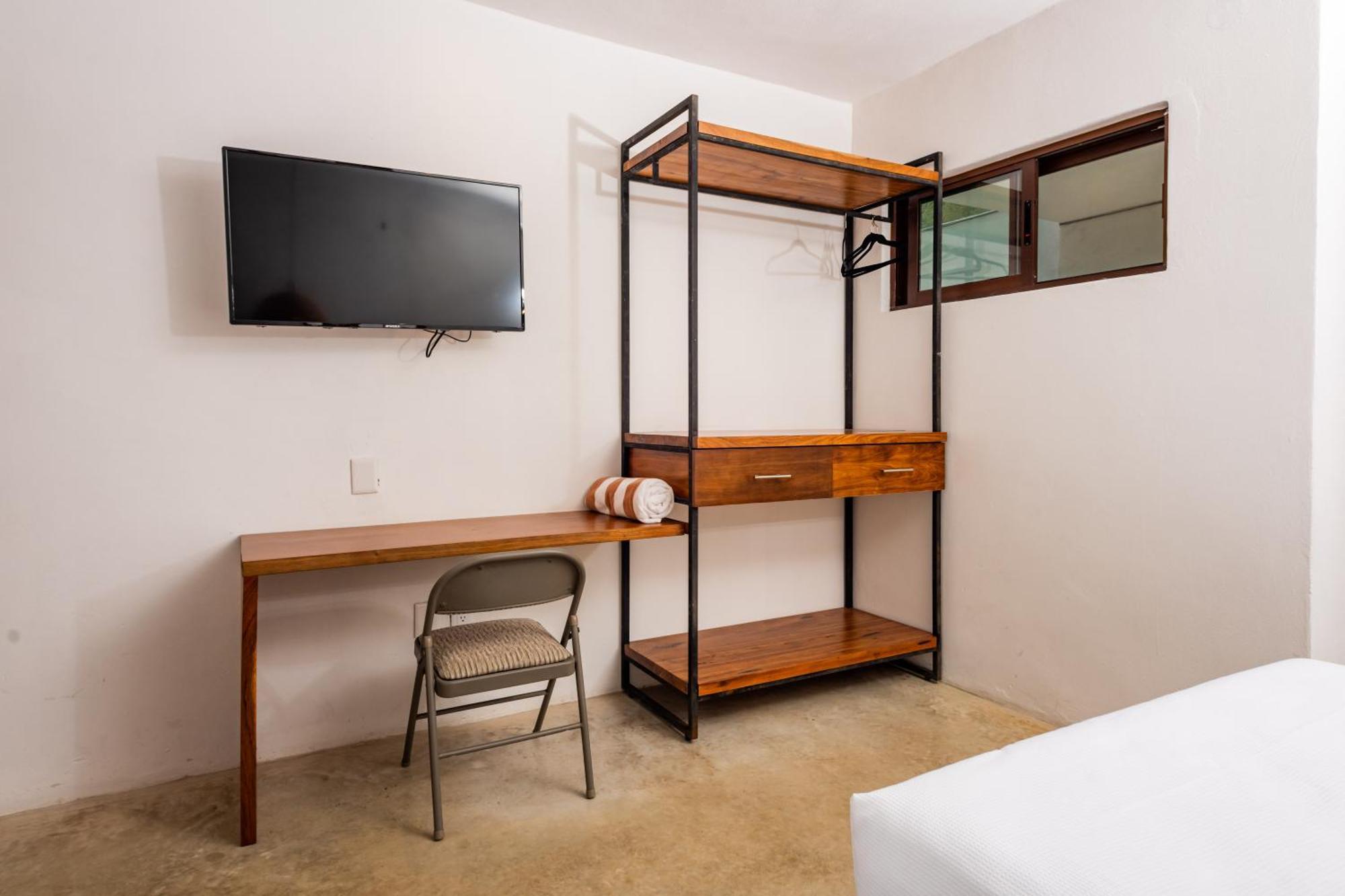 Vica Guest House Con Piscina En La Entrada De La Zona Hotelera Канкун Екстер'єр фото